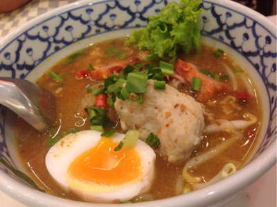 ก๋วยเตี๋ยวต้มยำสุโขทัย+ไข่มะตูม