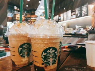 Starbucks (สตาร์บัคส์) หลังสวน Starbucks (สตาร์บัคส์) หลังสวน