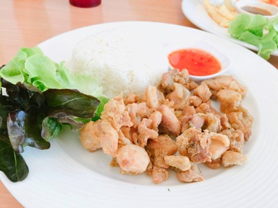 ข้าวหน้าชิคเก้นฟาย