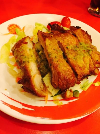 ยำไทยไก่ย่าง