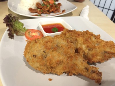 ปีกไก่ยัดไส้คาราวา