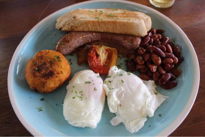 Tree Tales Cafe พัทยา นาเกลือ