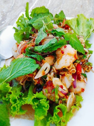 พล่ากุ้ง