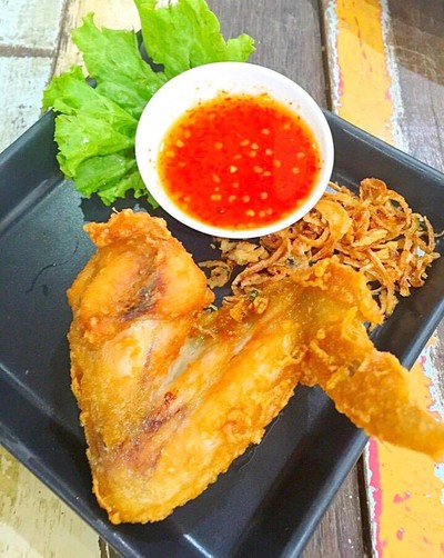 ปีกไก่ทอด