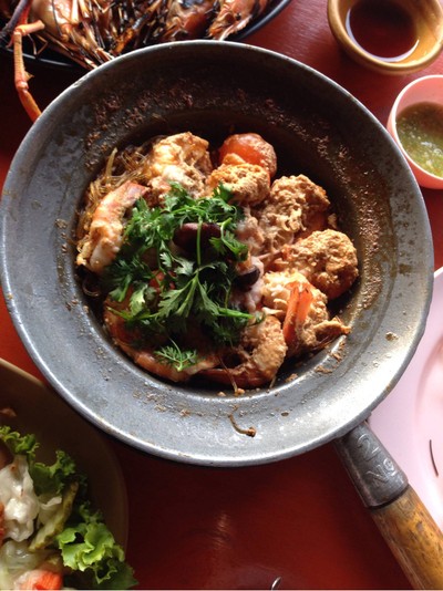 กุ้งอบวุ้นเส้น