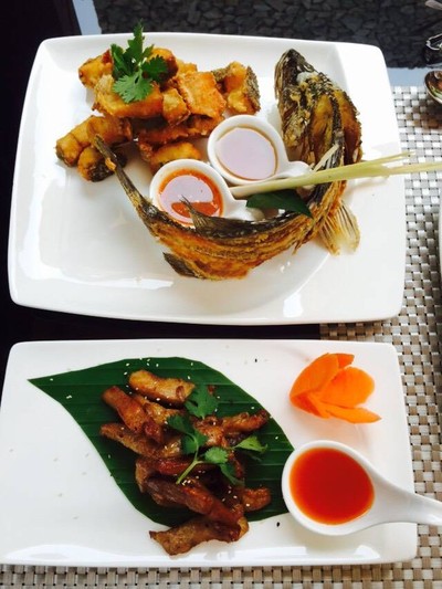 อาหาร หรือ เครื่องดื่ม