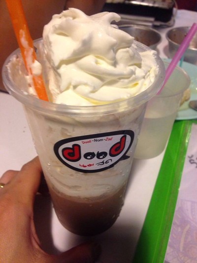 เมนูของร้าน ดูดนมสด(ดูดนมวิทยา) ถนนช้างเผือก