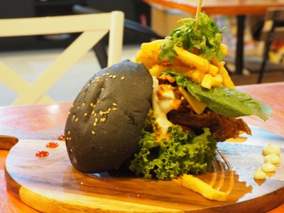 ชาร์โคล์เบอร์เกอร์สไปซี่ปูนิ่ม