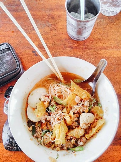 ก๋วยเตี๋ยวต้มยำสุโขทัย ณ พุนพิน (@Phunphin Tomyum Noodle) สุราษฎร์ธานี ก๋วยเตี๋ยวต้มยำสุโขทัย ณ พุนพิน (@Phunphin Tomyum Noodle) สุราษฎร์ธานี