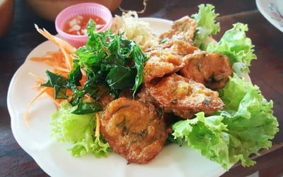 ขนมจีนโบราณบ้านคุณตา (KHANOM CHIN BORAN BAN KHUN TA RESTAURANT) ขนมจีนโบราณบ้านคุณตา (KHANOM CHIN BORAN BAN KHUN TA RESTAURANT)