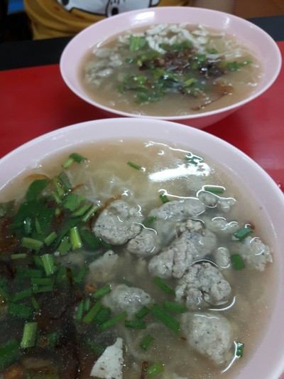 เมนูของร้าน ก๋วยจั๊บญวนพี่ตุ๊กตา