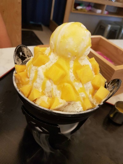 เมนูของร้าน Mellow Yellow Toast & Bistro toast & bistro