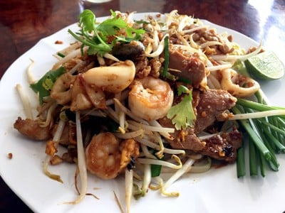 ผัดไทไร้เส้น