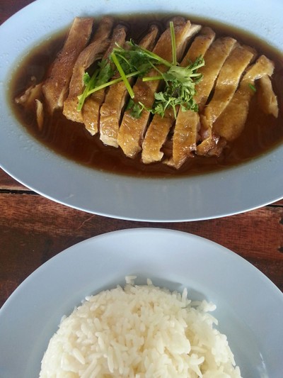 เป็ดพะโล้ 