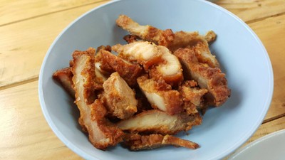 หมูสามชั้นทอด