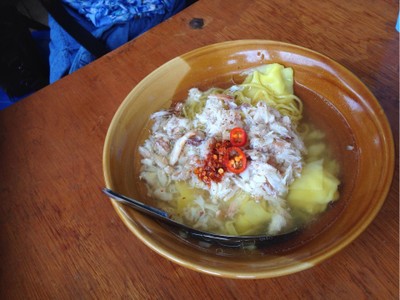 บะหมี่เกี๊ยวปู