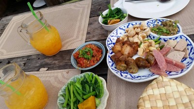 น้ำพริกอ่อง ออเดร์ฟเมือง