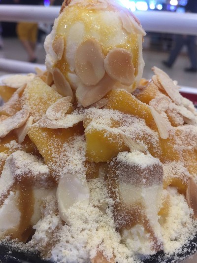 Mango Cheesecake Snow Flake