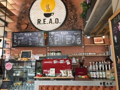 บรรยากาศ R.E.A.D Cafe ม.เกษตร