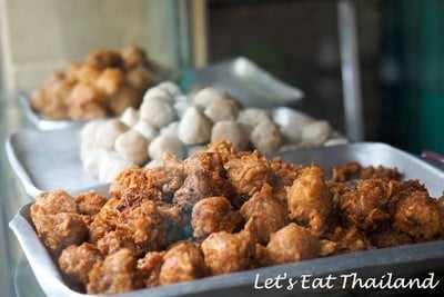 ลูกชิ้น - มันสมองหมู ไทยทำ ลูกชิ้น - มันสมองหมู ไทยทำ