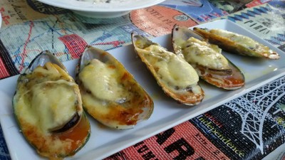 หอยแมลงภู่อบชีส 130 บาท