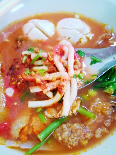 เย็นตาโฟต้มยำ