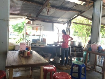 บรรยากาศ ก๋วยเตี๋ยวต้มยำซุปกระดูก
