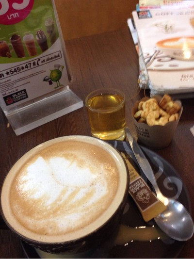 คาปูชิโนร้อน