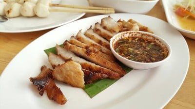 ขนมจีนเทวดาบีบเส้นสดๆ พระราม 2