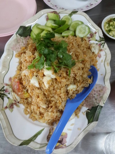 ข้าวผัดปู