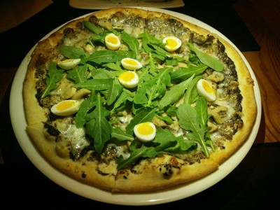 ทรัฟเฟิล พิซซ่า