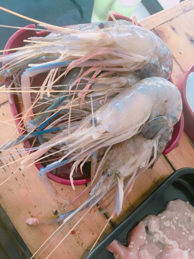 กุ้งแม่น้ำใหญ่เผา