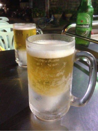 เบียร์พร้อมแก้วแช่