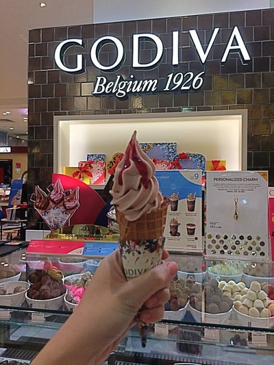 Strawberry White Chocolate Softcream