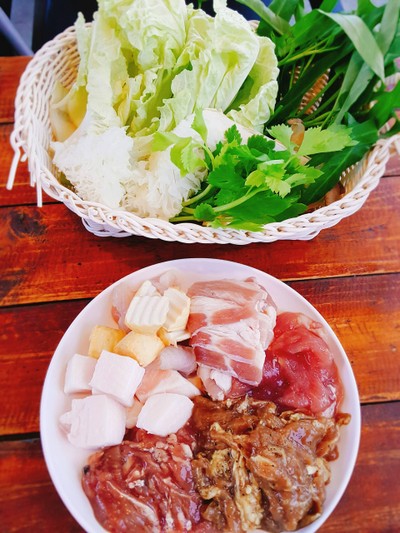 สารพัดหมู