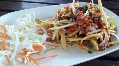 ยำไข่ปู