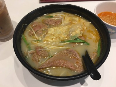 ก๋วยเตี๋ยวเลือกน้ำเบอร์3 เผ็ดระดับ3 ใส่ตับ :)