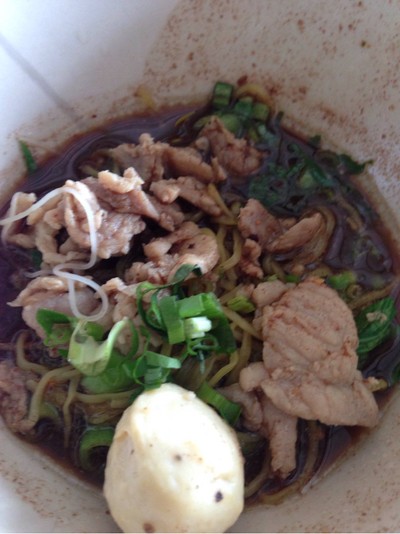 น้ำตกหมู