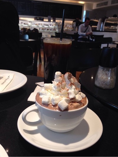 DEAN & DELUCA มหานคร คิ้วบ์