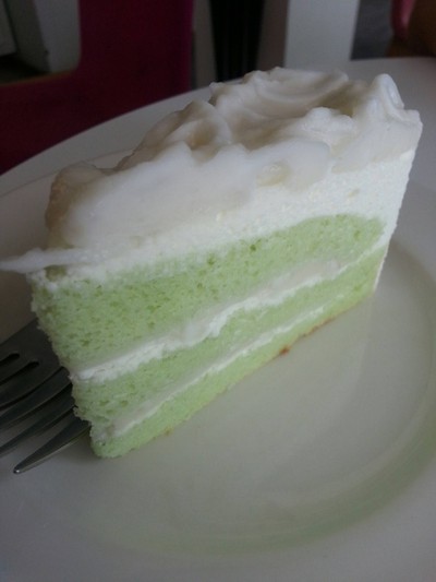 เค้กใบเตยมะพร้าวอ่อน