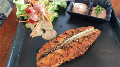 สเต็กปลาแซลมอล 270฿