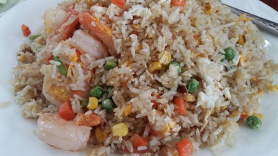 ข้าวผัดกุ้งจานใหญ่(ไข่ดาว2)  230฿