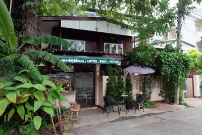 หน้าร้าน Flips&Flips Home Made Donuts สาขาเดียว