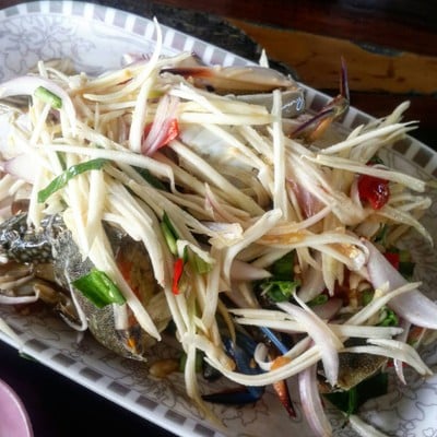 ยำปูเย็น