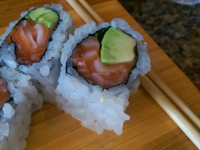 Salmon Avocado Maki