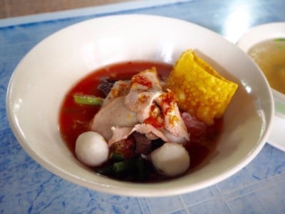 เส้นใหญ่เย็นตาโฟ