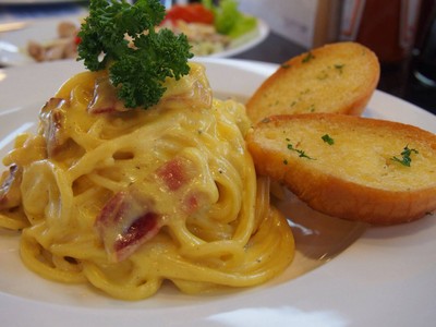 24 ok food & birtro!!! Ready To Serve. We Have A Variety Of Pasta Here!!