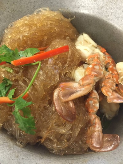 กรรเชียงปูอบวุ้นเส้น