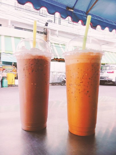 ชาเย็น ไมโลเย็น