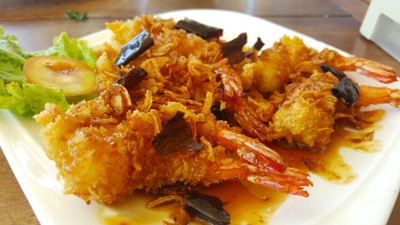 กุ้งทอดซอสมะขาม